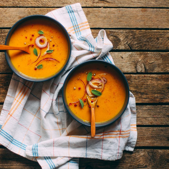 Foodiesfeed com vegan pumpkin soup with onions